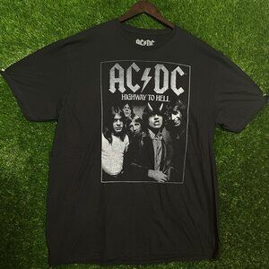 AC/DC Highway to Hell Rock T-shirt, size 2XL